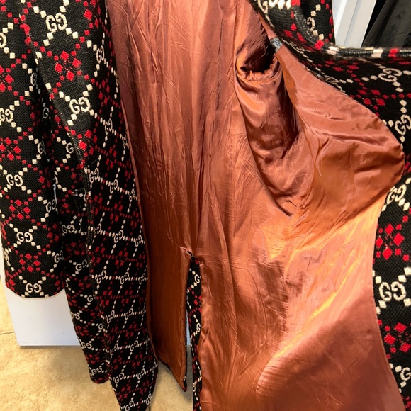 Gucci Black and Red Patterned Pea Coat - Picture 9 of 15